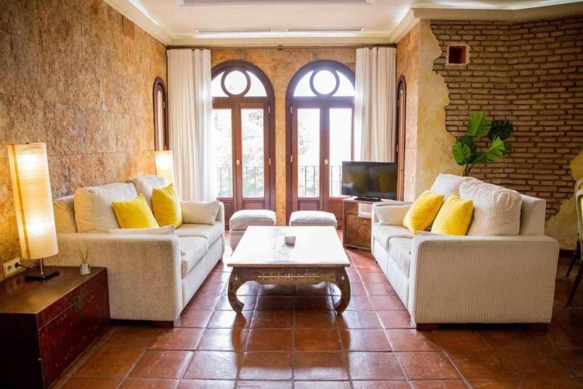 Monkeys Apartments Adriano & Terrace Séville Extérieur photo